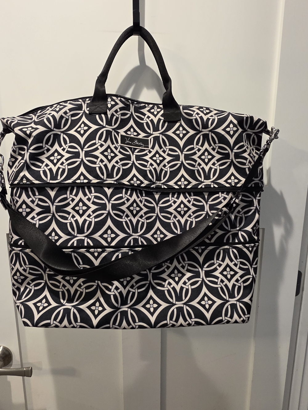 Vera Bradley Tote Lighten Up Expandable Travel Bag Black Concerto Geometric